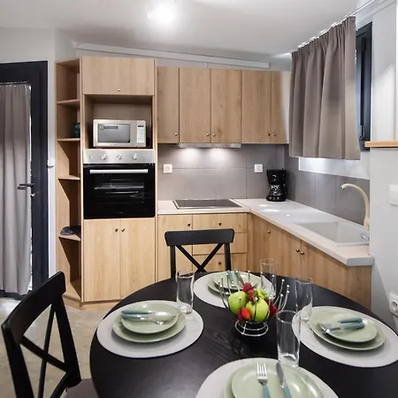 Av - Caesar * Kariá