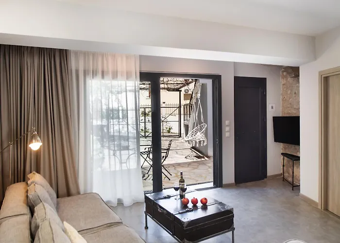 Av - Caesar Daire Kariá